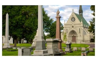 Digital Photography Live In-the-Field @ FairmountCemetery